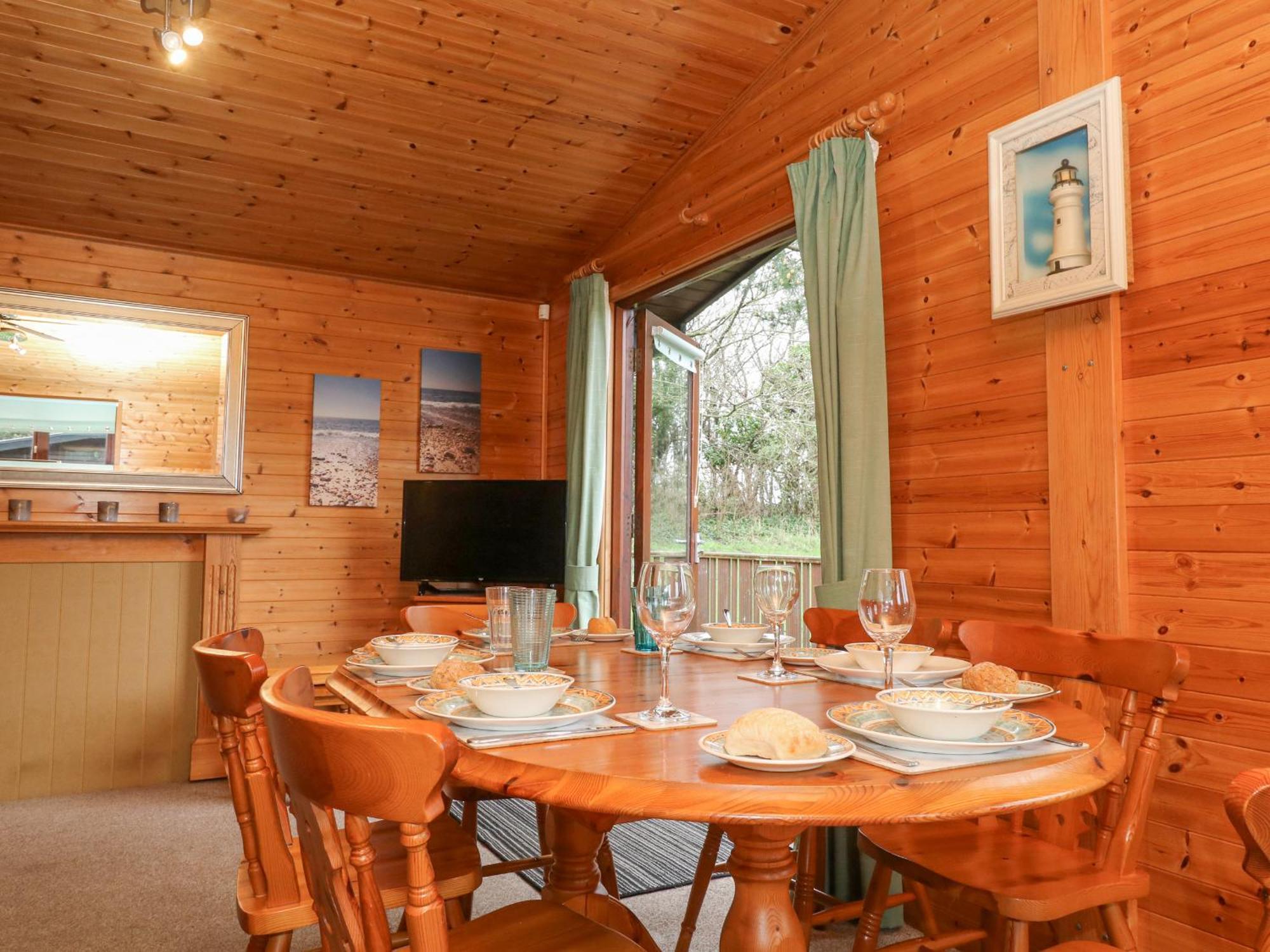 16 Amber Wood Lodge Лімінгтон Екстер'єр фото